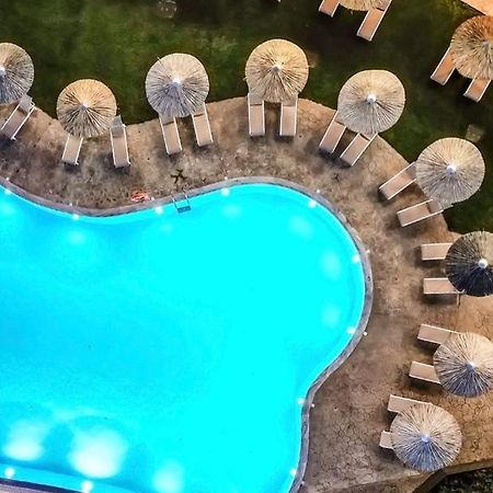 Evia Hotel & Suites Marmari  Bagian luar foto