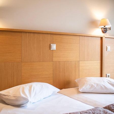 Evia Hotel & Suites Marmari  Bagian luar foto