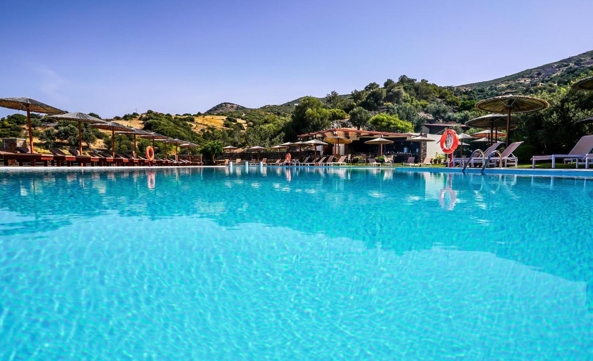 Evia Hotel & Suites Marmari  Bagian luar foto