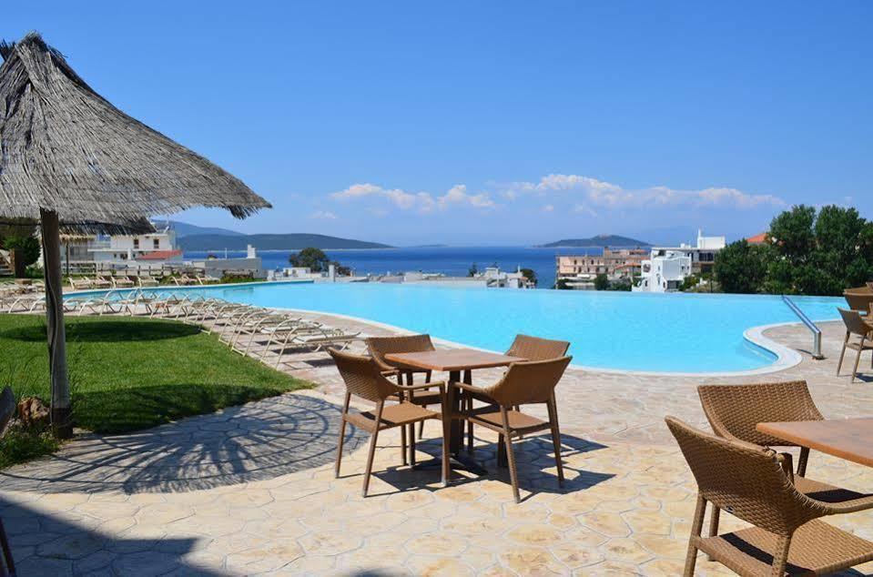 Evia Hotel & Suites Marmari  Bagian luar foto